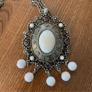 VINTAGE- Celebrity Gems Signed Pendant Necklace 21” Silver White and Purple